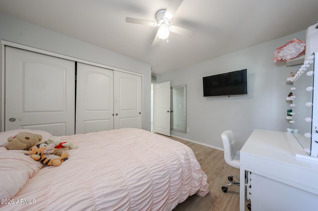 1634 N 77TH Glen, Phoenix, AZ 85035