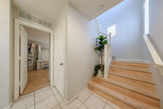 1634 N 77TH Glen, Phoenix, AZ 85035