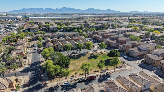 1634 N 77TH Glen, Phoenix, AZ 85035