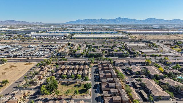 1634 N 77TH Glen, Phoenix, AZ 85035