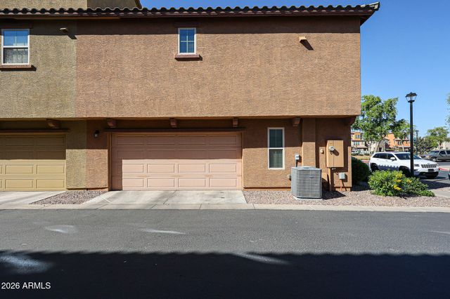 1634 N 77TH Glen, Phoenix, AZ 85035