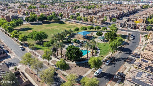 1634 N 77TH Glen, Phoenix, AZ 85035