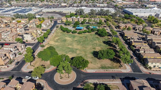 1634 N 77TH Glen, Phoenix, AZ 85035