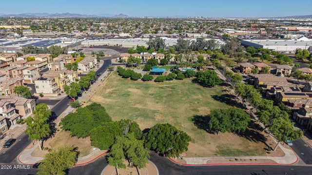 1634 N 77TH Glen, Phoenix, AZ 85035