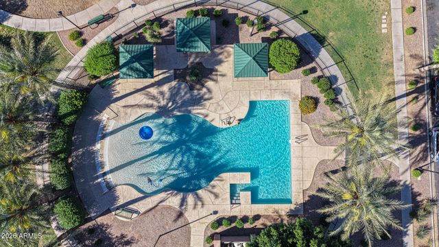 1634 N 77TH Glen, Phoenix, AZ 85035