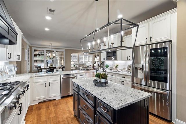 9960 IBERVILLE CV W, Lakeland, TN 38002