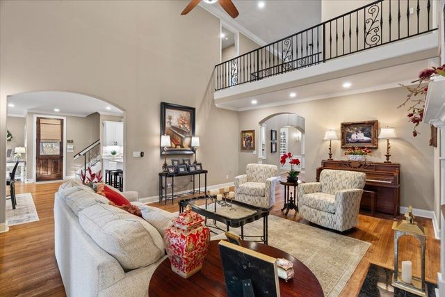 9960 IBERVILLE CV W, Lakeland, TN 38002