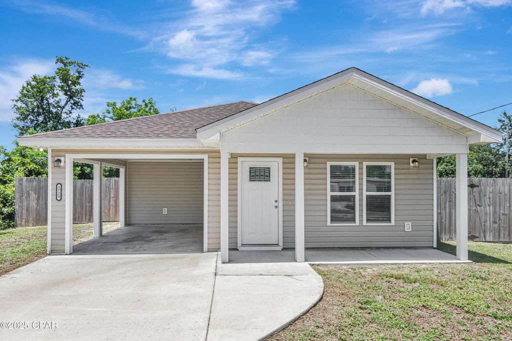 3729 E 9th Street, Panama City, FL 32401