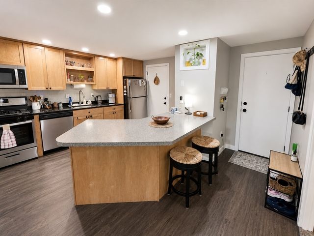 655 W Lowell Ave 12, Haverhill, MA 01832