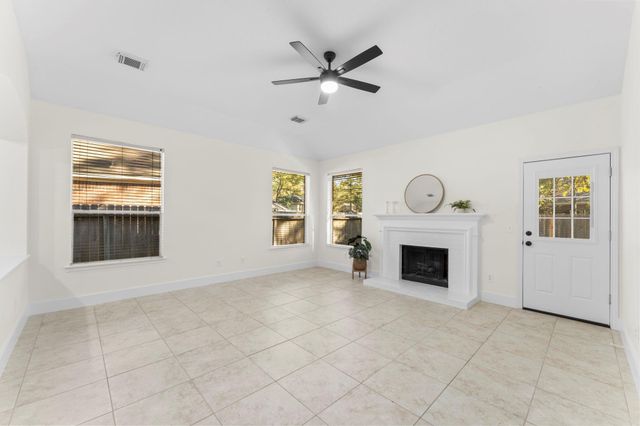 135 S Hollylaurel Circle, The Woodlands, TX 77382