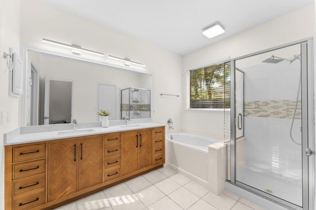 135 S Hollylaurel Circle, The Woodlands, TX 77382