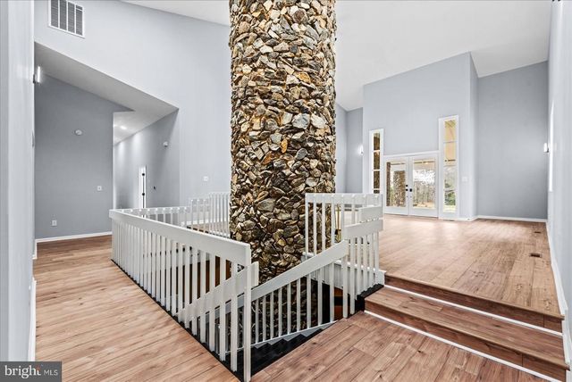 7621 RIVER RD, Fredericksburg, VA 22407