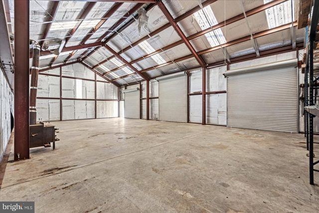7621 RIVER RD, Fredericksburg, VA 22407