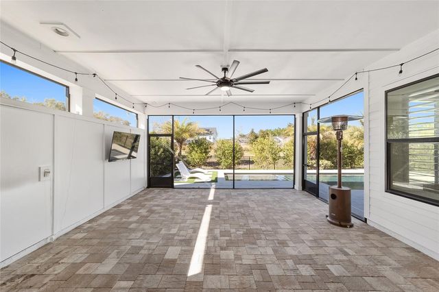 11096 SW 38TH BOULEVARD, Gainesville, FL 32608