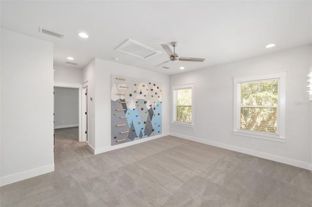 11096 SW 38TH BOULEVARD, Gainesville, FL 32608