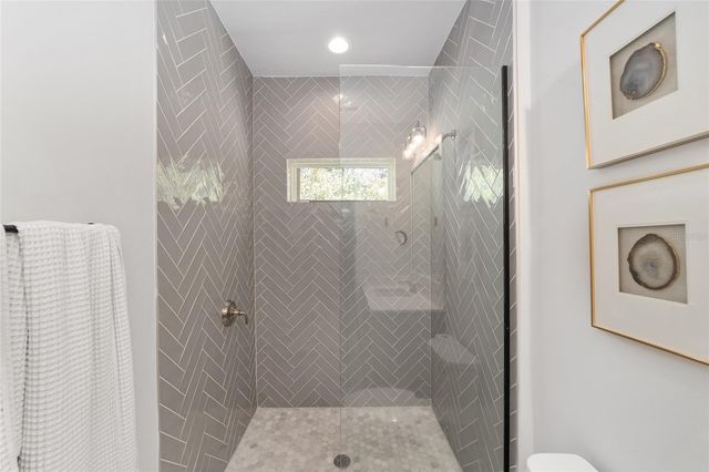 11096 SW 38TH BOULEVARD, Gainesville, FL 32608