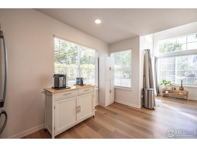 805 Summer Hawk Dr L-L69, Longmont, CO 80504