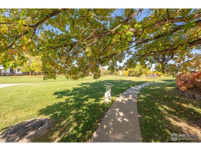 805 Summer Hawk Dr L-L69, Longmont, CO 80504