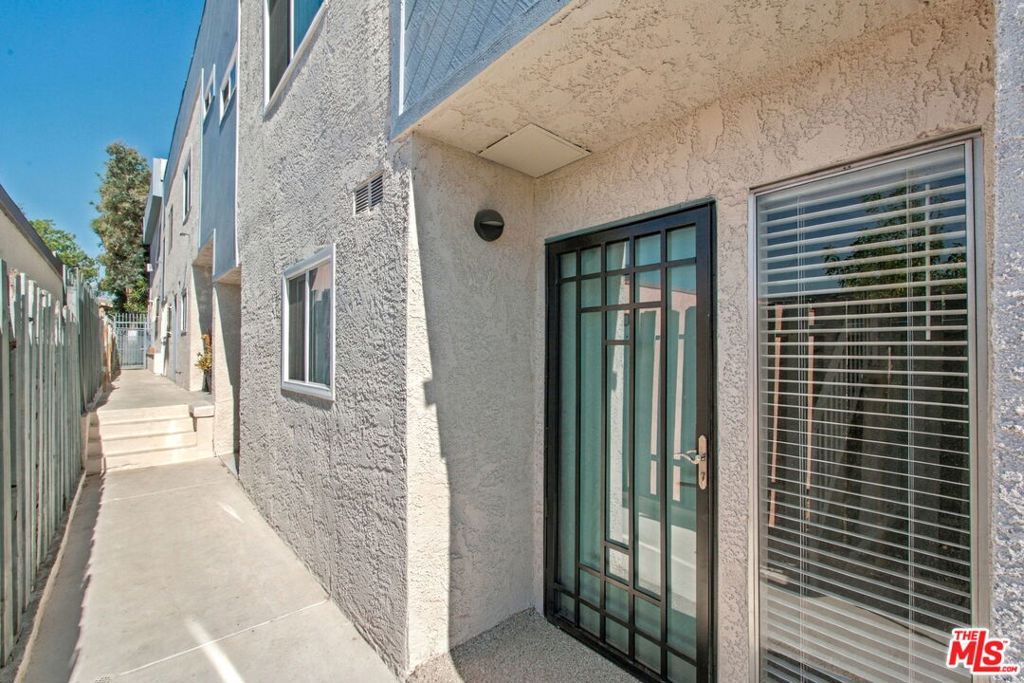 534 E Hazel Street 6, Inglewood, CA 90302 — exterior