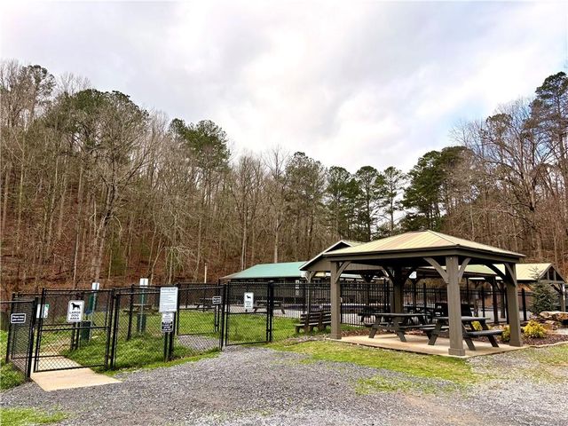 45 7th Street, Ellijay, GA 30540