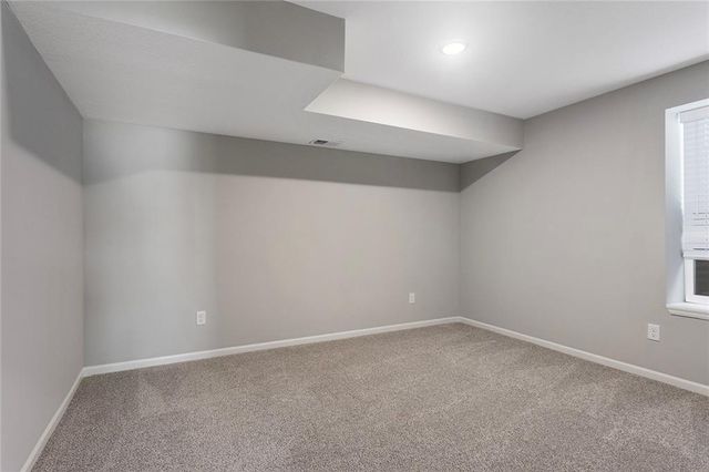 607 Foxglove Lane, Raymore, MO 64083