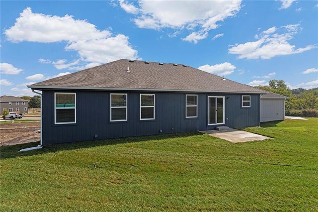 607 Foxglove Lane, Raymore, MO 64083