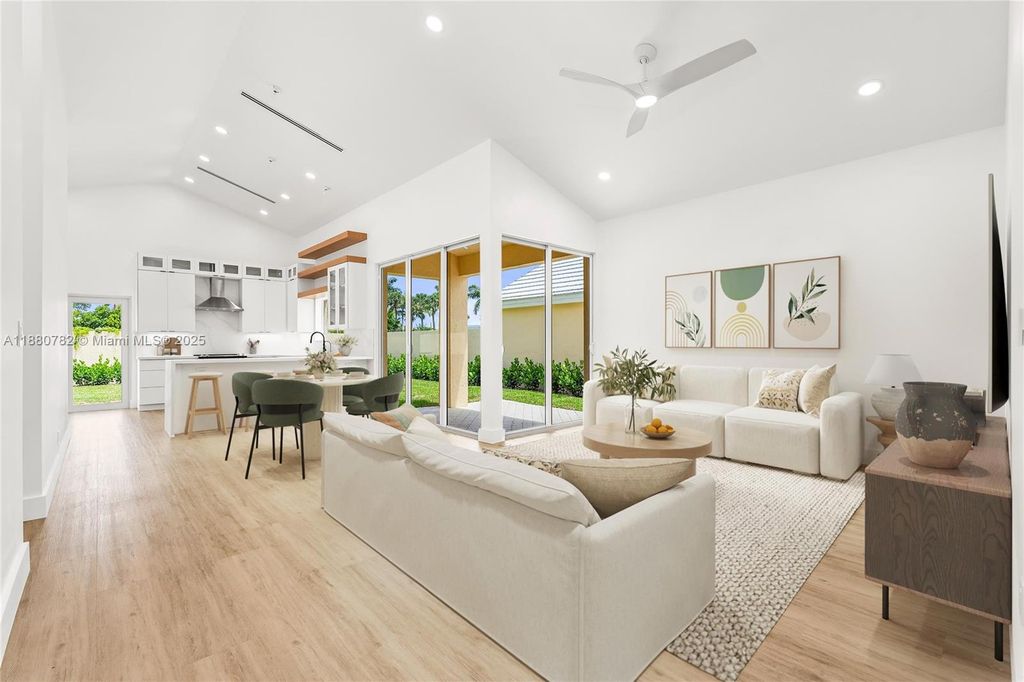 9041 Baybury Ln, West Palm Beach, FL 33411
