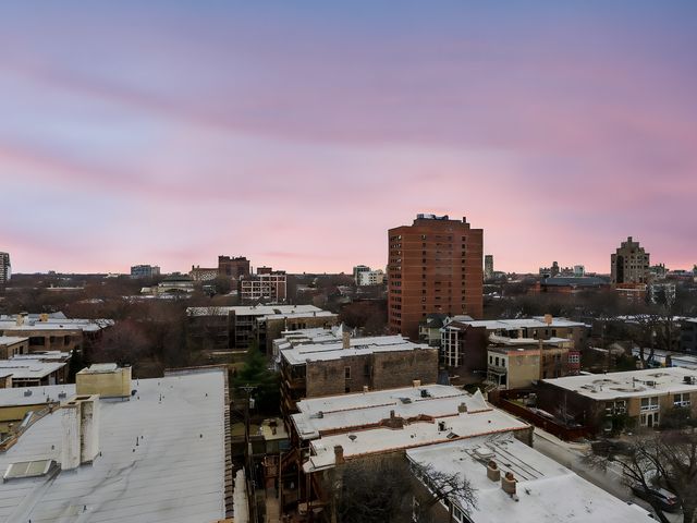 1400 E 55th Place 908S, Chicago, IL 60615