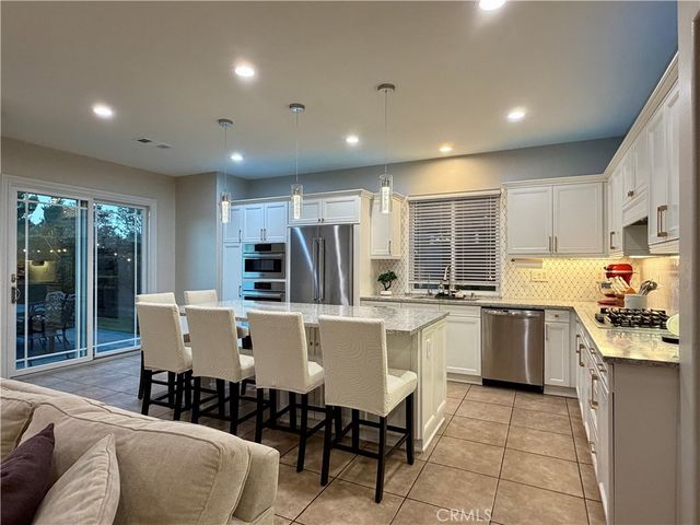 2559 Sunflower, Fullerton, CA 92835