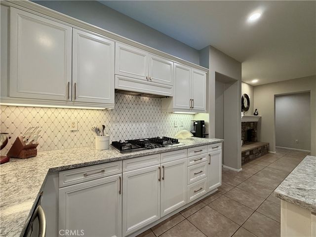 2559 Sunflower, Fullerton, CA 92835