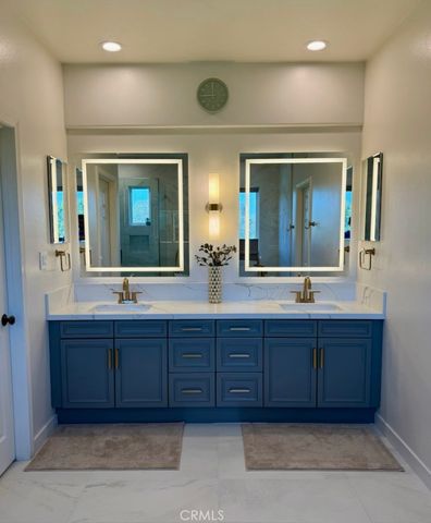 2559 Sunflower, Fullerton, CA 92835