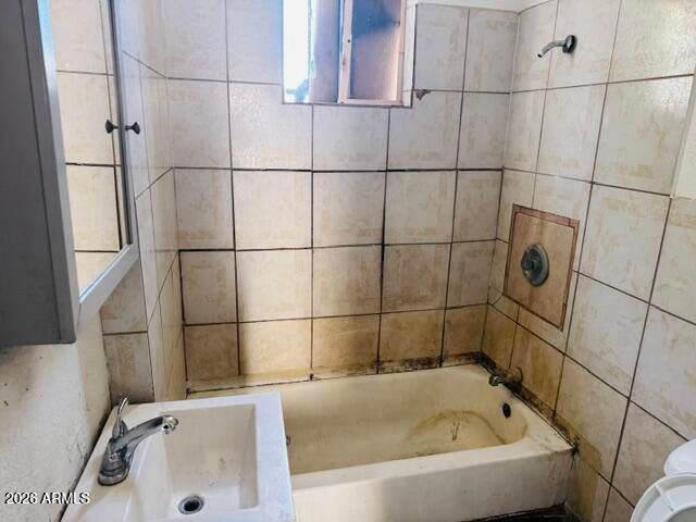 1522 W TAYLOR Street, Phoenix, AZ 85007