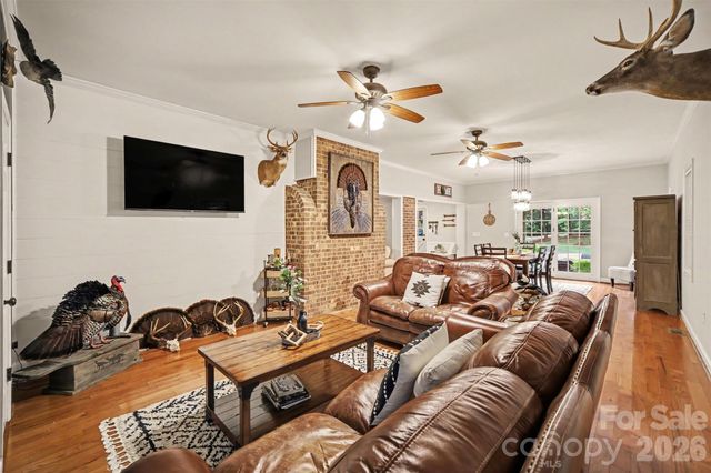 7774 Pharr Mill Road, Harrisburg, NC 28075