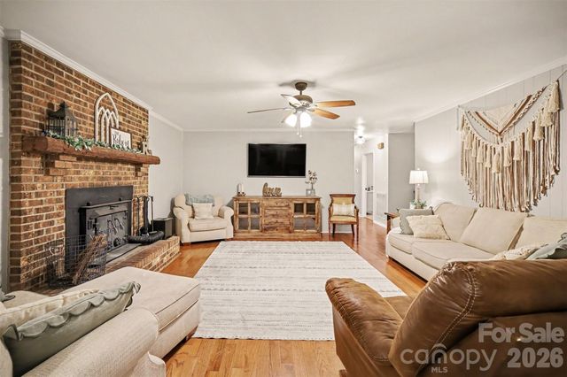 7774 Pharr Mill Road, Harrisburg, NC 28075