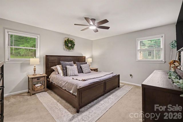 7774 Pharr Mill Road, Harrisburg, NC 28075