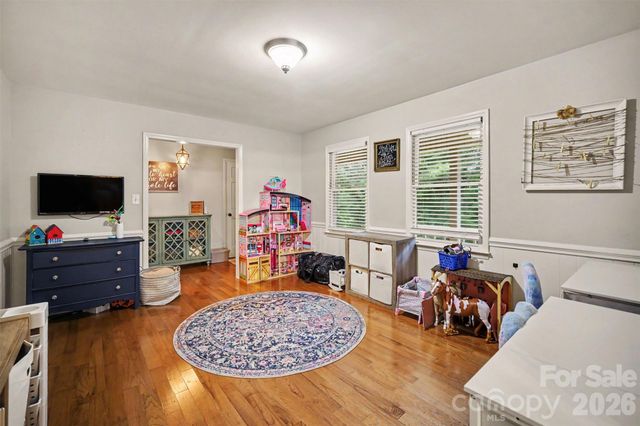 7774 Pharr Mill Road, Harrisburg, NC 28075