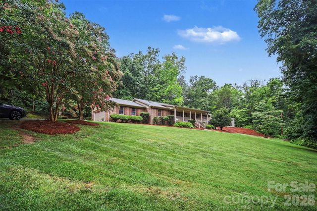 7774 Pharr Mill Road, Harrisburg, NC 28075