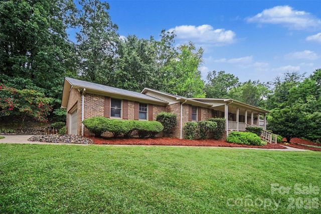 7774 Pharr Mill Road, Harrisburg, NC 28075