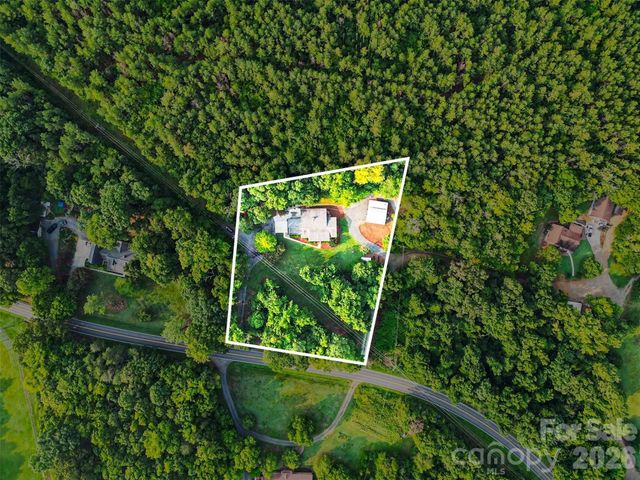 7774 Pharr Mill Road, Harrisburg, NC 28075