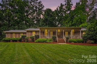7774 Pharr Mill Road, Harrisburg, NC 28075