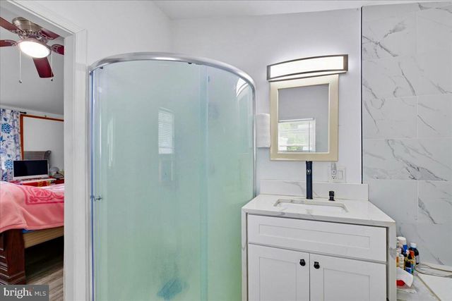 76 PATUXENT MOBILE EST, Lothian, MD 20711