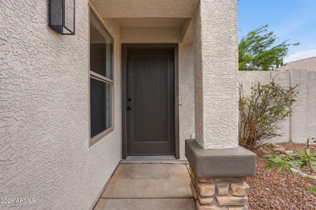 6126 E ROLAND Street, Mesa, AZ 85215