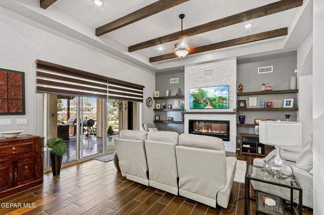 6329 Camino Pinon Place, El Paso, TX 79932