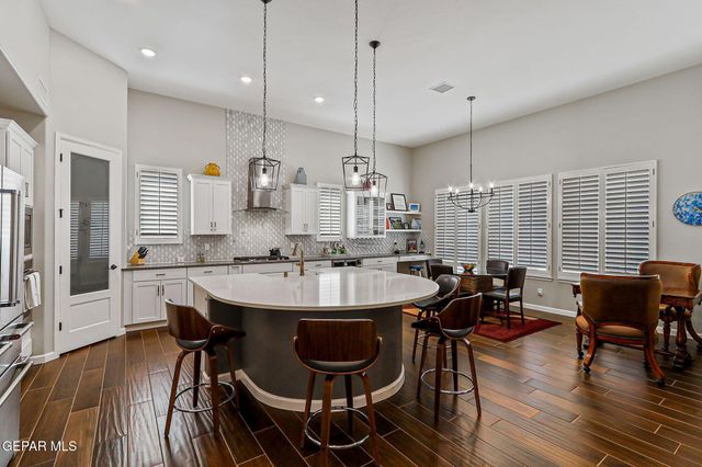 6329 Camino Pinon Place, El Paso, TX 79932