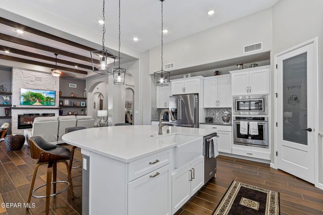 6329 Camino Pinon Place, El Paso, TX 79932