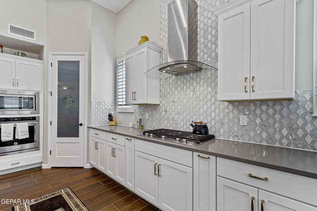 6329 Camino Pinon Place, El Paso, TX 79932