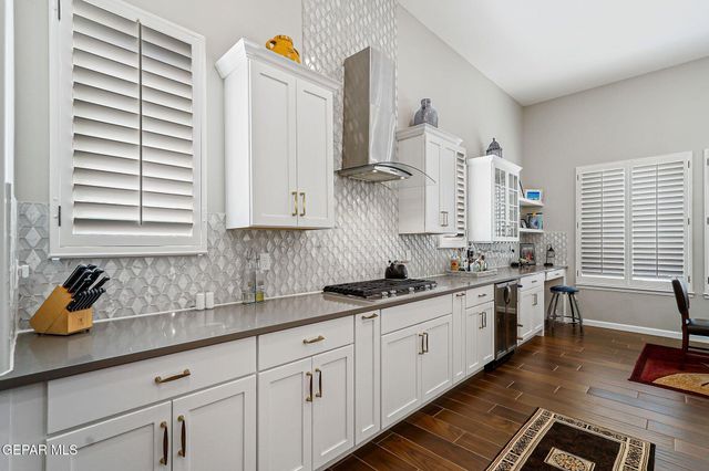 6329 Camino Pinon Place, El Paso, TX 79932