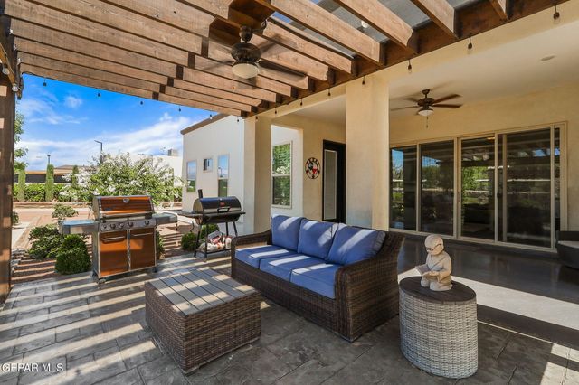 6329 Camino Pinon Place, El Paso, TX 79932