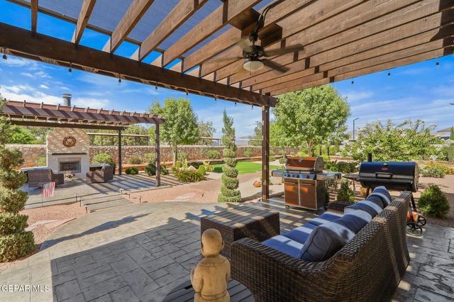 6329 Camino Pinon Place, El Paso, TX 79932