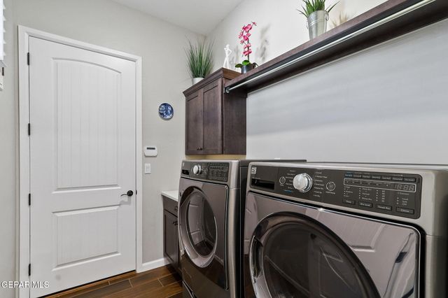 6329 Camino Pinon Place, El Paso, TX 79932